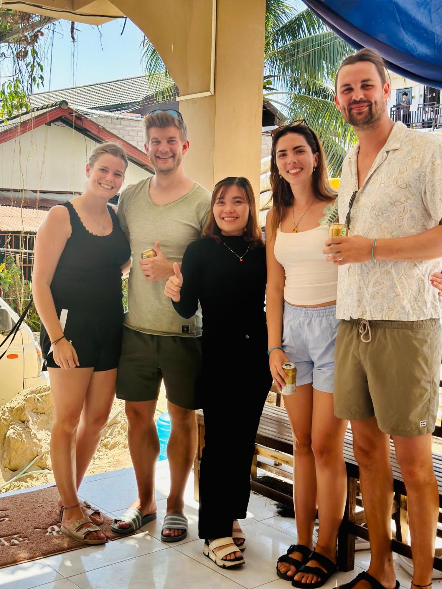 Vang Vieng Guesthouse Exterior photo