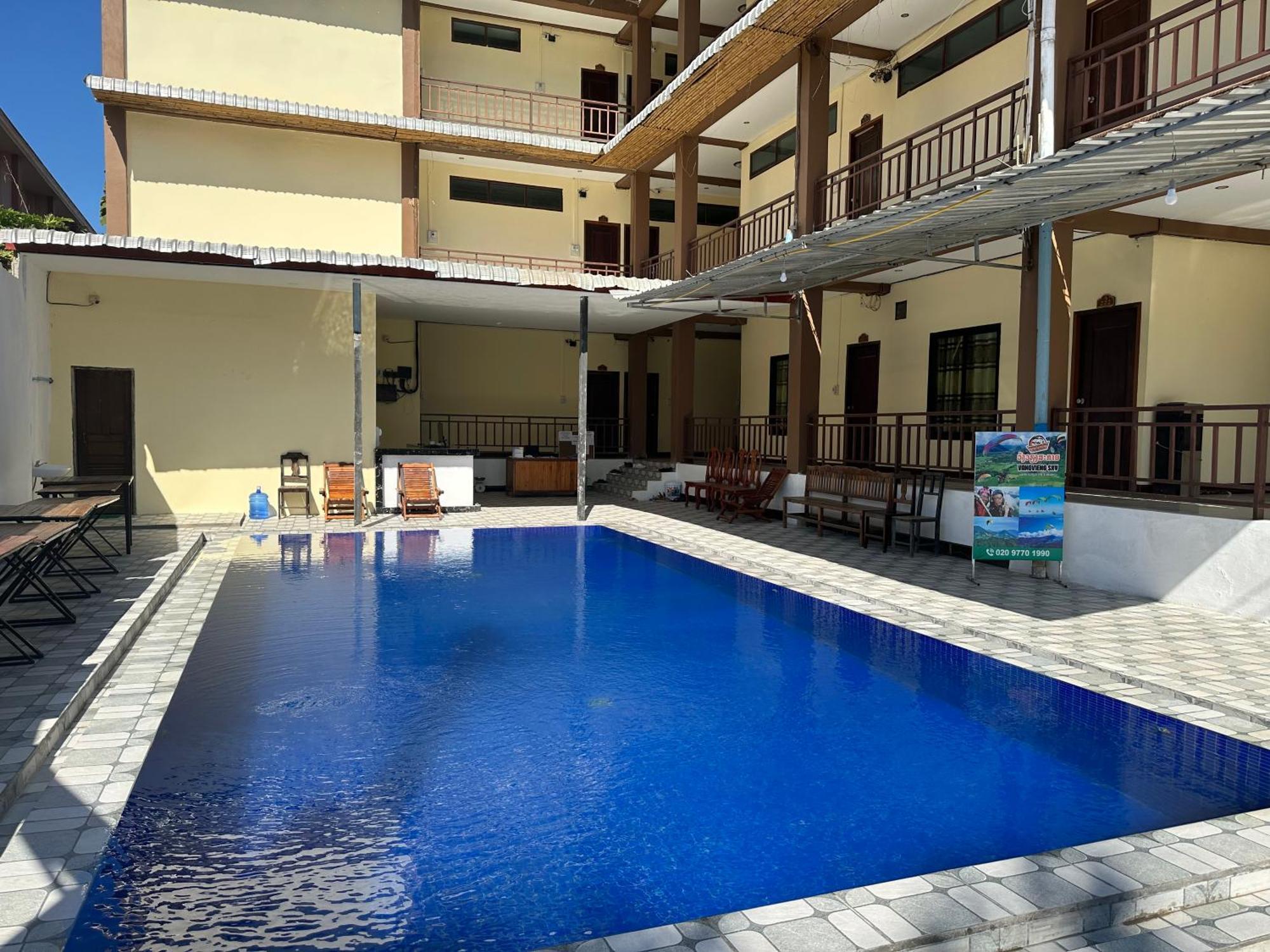 Vang Vieng Guesthouse Exterior photo