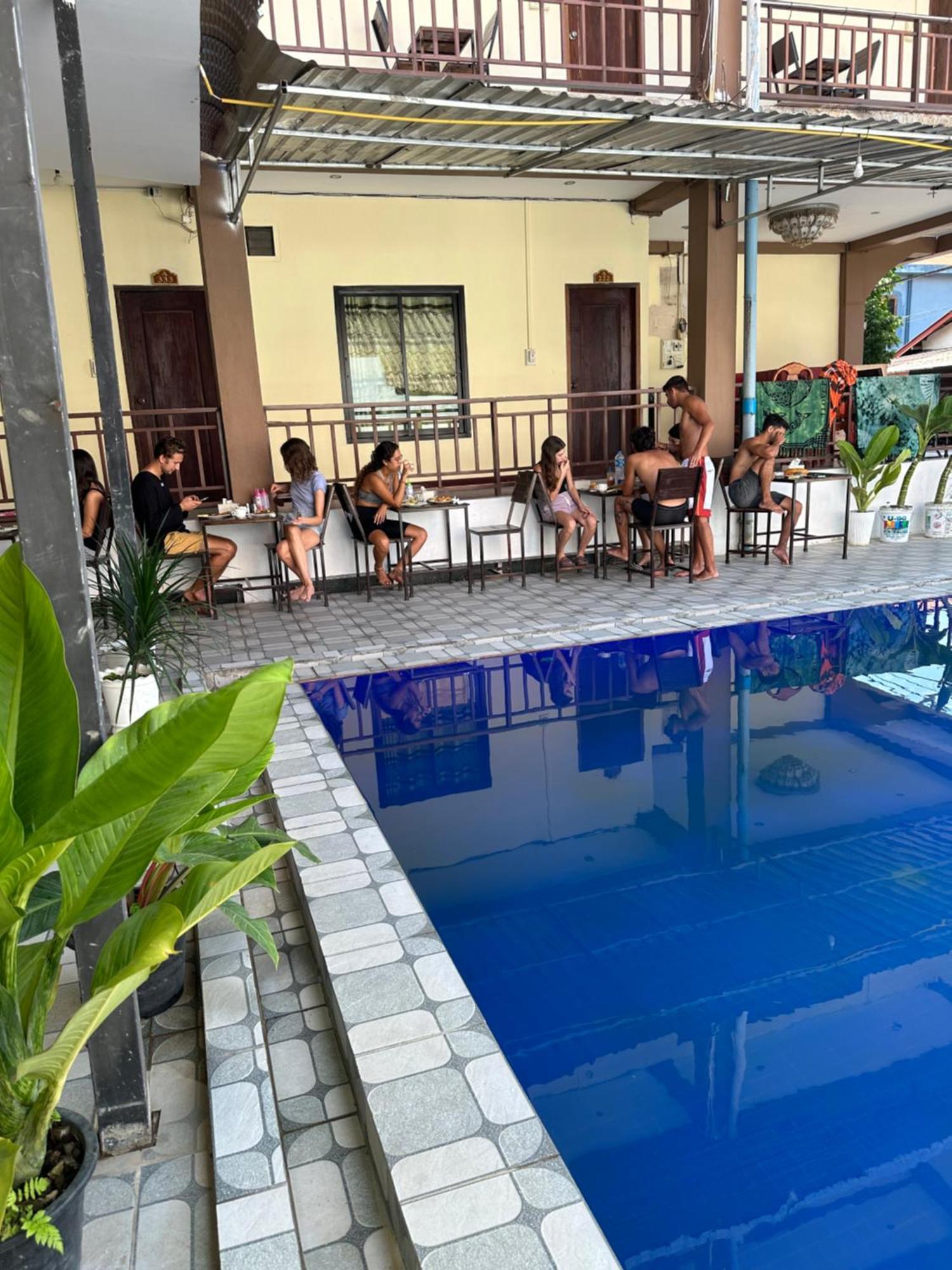 Vang Vieng Guesthouse Exterior photo