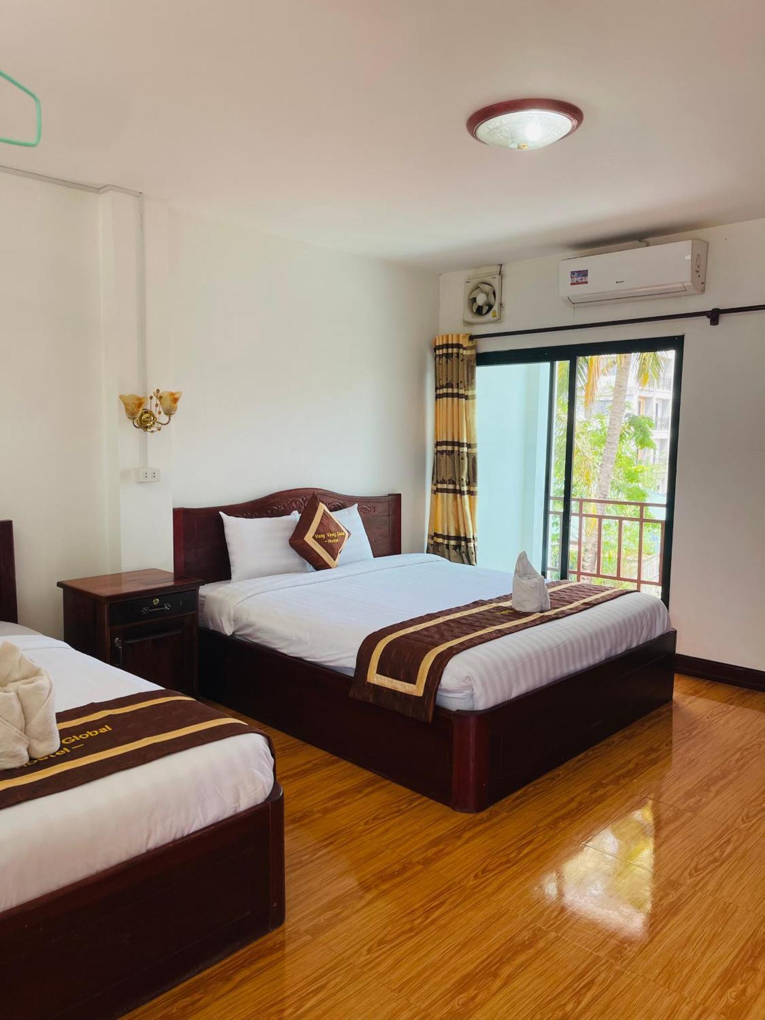 Vang Vieng Guesthouse Exterior photo