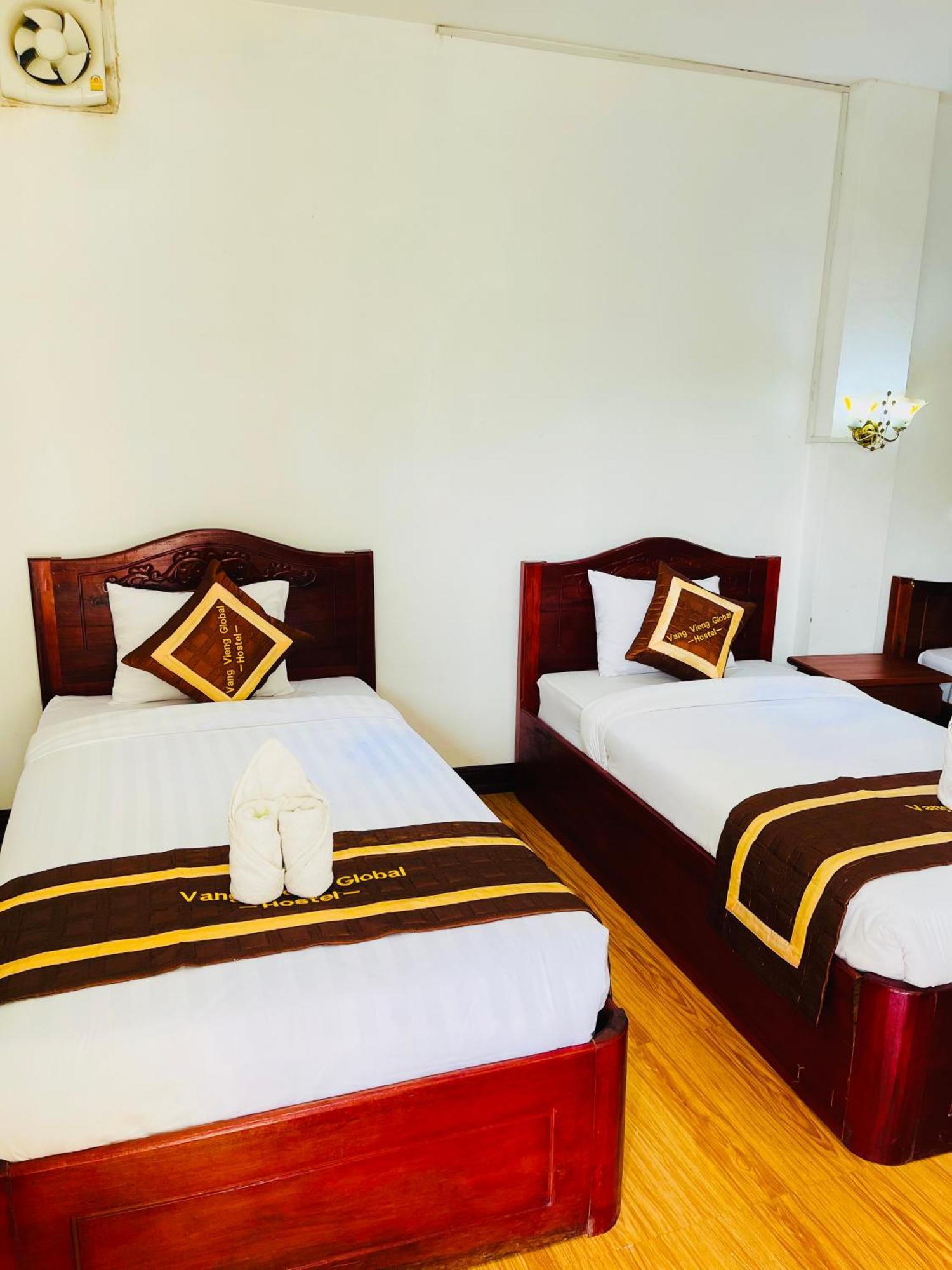Vang Vieng Guesthouse Exterior photo